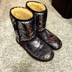 Women's sparkle Uggs size 9 purple / silver